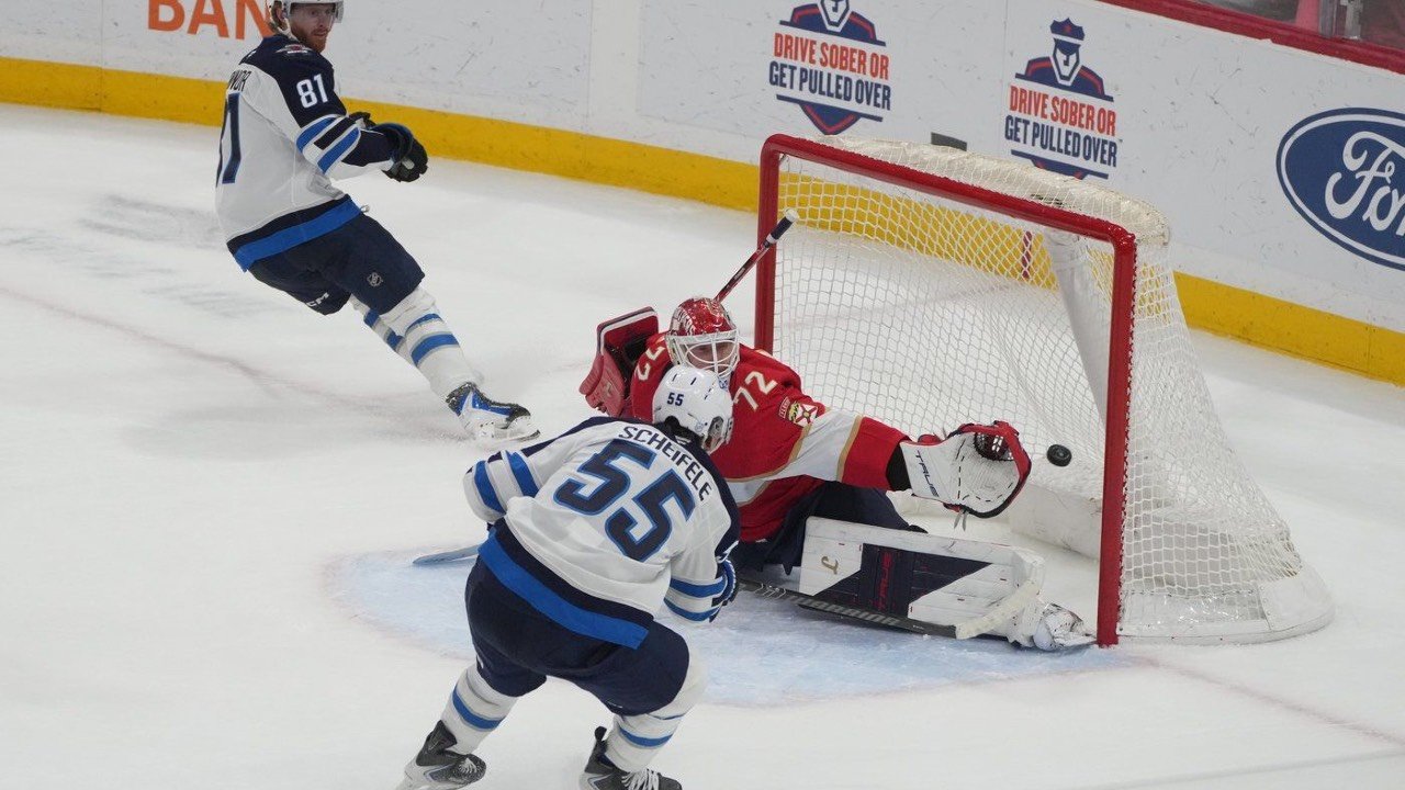 शेइफेलेच्या उशीरा गोलने जेटला पँथर्सवर विजय मिळवून दिला, जे सलग तिसऱ्या स्थानावर आहेत