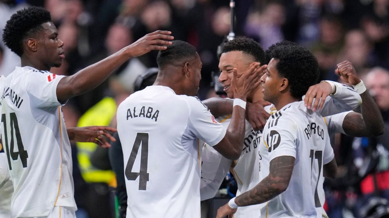 स्पॅनिश लीगचा अहवालः शेवटच्या क्षणी एमबाप्पेच्या पेनल्टी किकने रेयो व्हॅलेकानोवर रियल माद्रिदला विजय मिळवून दिला