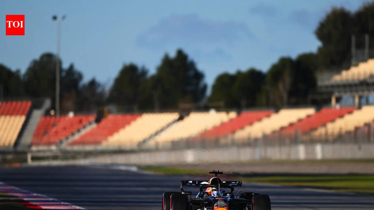 फॉर्म्युला १ चे पुनरुज्जीवन करण्यास भारत उत्सुक; क्रीडा मंत्री मनसुख मांडविया यांनी ग्रेटर नोएडा सर्किटला भेट दिली रेसिंग बातम्या