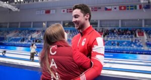 मिश्र दुहेरी कर्लिंगमध्ये झेक विरुद्ध कॅनडासोबत ऑलिम्पिक स्पर्धा सुरू होते