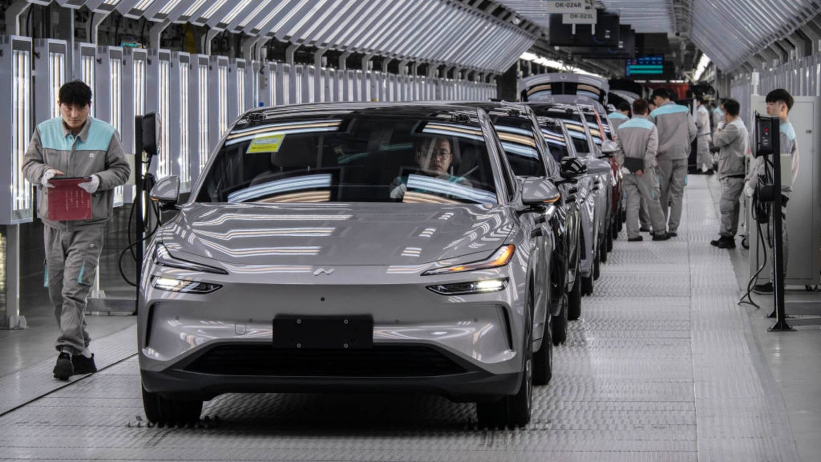 का कॅनडाला आशा आहे की चीन त्याच्या ऑटो मॅन्युफॅक्चरिंग उद्योगाला चालना देईल