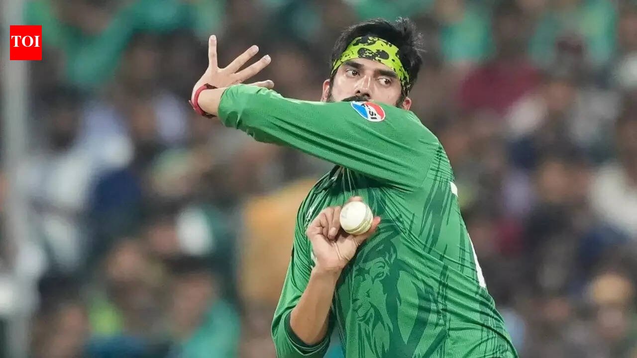 ‘आयसीसीकडून निर्दोष मुक्त’: पाकिस्तानी कर्णधार सलमान अली आगाने नोकरीच्या वादात ‘ट्रम्प कार्ड’ उस्मान तारिकचे समर्थन केले | क्रिकेट बातम्या