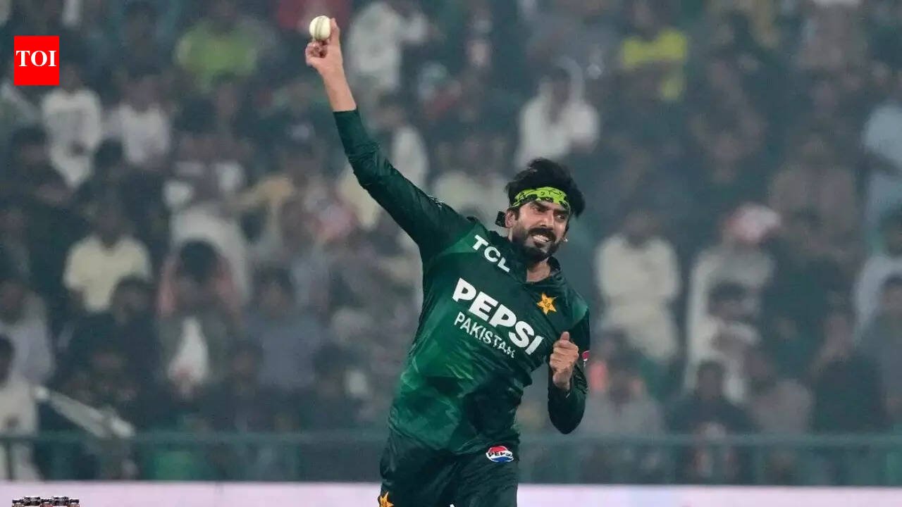 आता भारत विरुद्ध पाकिस्तान नाही, तर कोलंबोमध्ये उस्मान तारिकच्या गोलंदाजीच्या सामन्याबद्दल आहे. क्रिकेट बातम्या