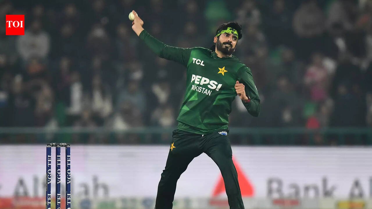 ‘आमच्याकडे आधीच मानसशास्त्रीय फायदा आहे’: माजी पाकिस्तानी कर्णधाराने भारताच्या लढतीपूर्वी धाडसी दावा केला | क्रिकेट बातम्या