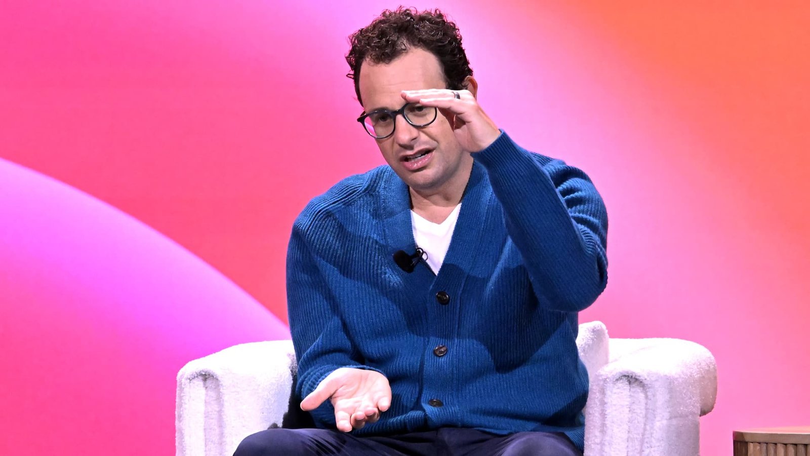 अँथ्रोपिक क्लॉड सॉनेट 4.6 रिलीझ करते, नवीन डीफॉल्ट विनामूल्य आणि प्रो