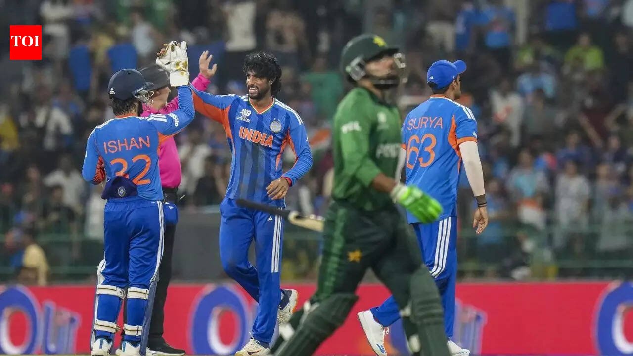 “भारत आम्हाला घाबरत होता”: पाकिस्तानी मुहम्मद अमीर आणि बासित अली यांनी शादाब खानला म्हाताऱ्यावर खोदल्याचा गौप्यस्फोट | क्रिकेट बातम्या