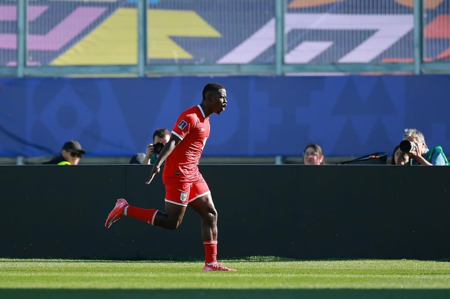 माजी रहिवासी गुस्तावो हेरेराचे काय झाले यावर तुमचा विश्वास बसणार नाही