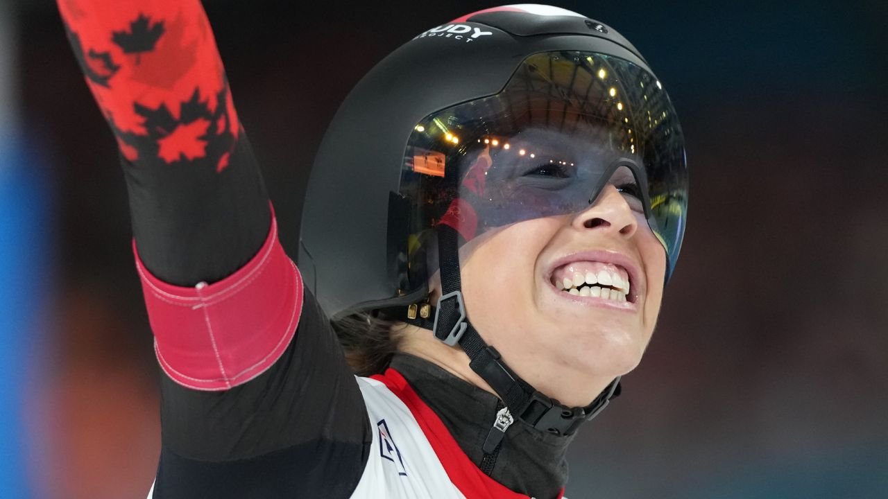 महिलांच्या स्पीड स्केटिंगमध्ये कॅनडाच्या व्हॅलेरी माल्टीजने कांस्यपदक जिंकले