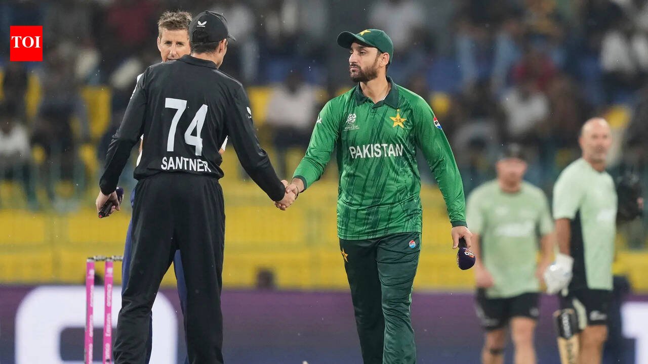 कोलंबोमध्ये PAK आणि NZ Super 8s मधील पावसाचा सामना झाल्यानंतरही पाकिस्तान T20 विश्वचषक उपांत्य फेरीसाठी पात्र ठरू शकेल का? | क्रिकेट बातम्या