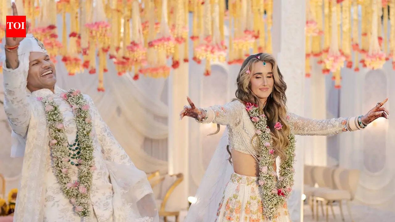 शिखर धवनने सोफी शाइनशी लग्न केल्यानंतर बनावट कोट्सची निंदा केली, ‘प्रेम आणि सकारात्मकतेचे’ आवाहन केले | मैदानाबाहेरच्या बातम्या