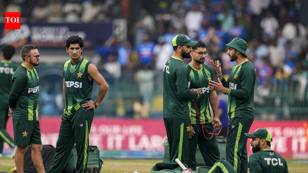 इंग्लंडच्या लढतीपूर्वी आर अश्विनचा स्फोटक इशारा: ‘जर पाकिस्तान त्यांच्या मोहिमेबद्दल गंभीर असेल तर’ | क्रिकेट बातम्या