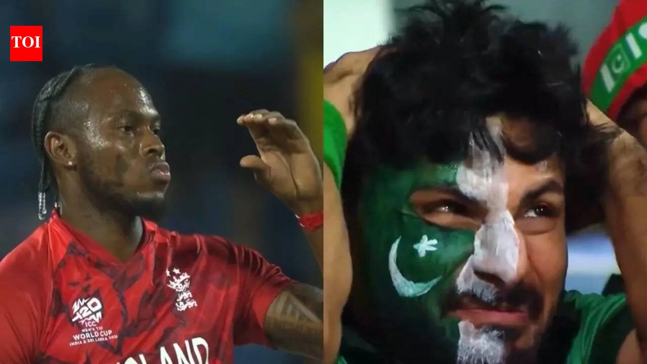 PAK vs ENG: सैम अयुबच्या बाद झाल्यानंतर पाकिस्तानी चाहत्यांची प्रतिक्रिया व्हायरल – पहा | क्रिकेट बातम्या