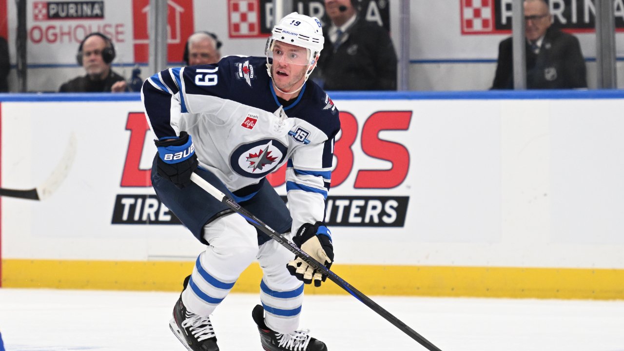 जेट्सचे जोनाथन टोव्स म्हणतात की तो अंतिम मुदतीपूर्वी त्याच्या नो-मुव्हमेंट क्लॉज सोडणार नाही