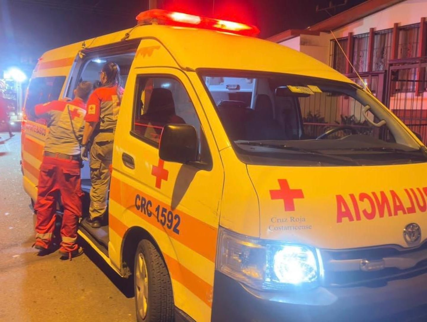 Ciudadella 25 de Julio शूटिंगमध्ये 12 वर्षाखालील अल्पवयीन मुलांसह सहा जखमी