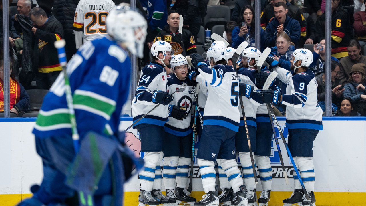 ‘माझ्याऐवजी असे कोणतेही स्थान नाही’: जेट्स फॉरवर्ड काइल कॉनर ऑलिम्पिक जिंकल्यानंतर पुन्हा कृतीत आले