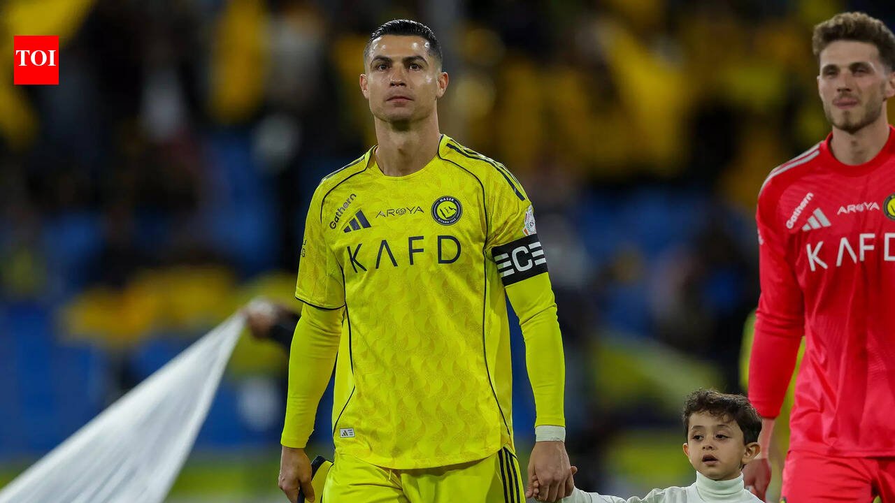 क्रिस्टियानो रोनाल्डोने सौदीच्या मालकीच्या स्पॅनिश क्लब अल्मेरियाचे 25% शेअर्स खरेदी केले | फुटबॉल बातम्या