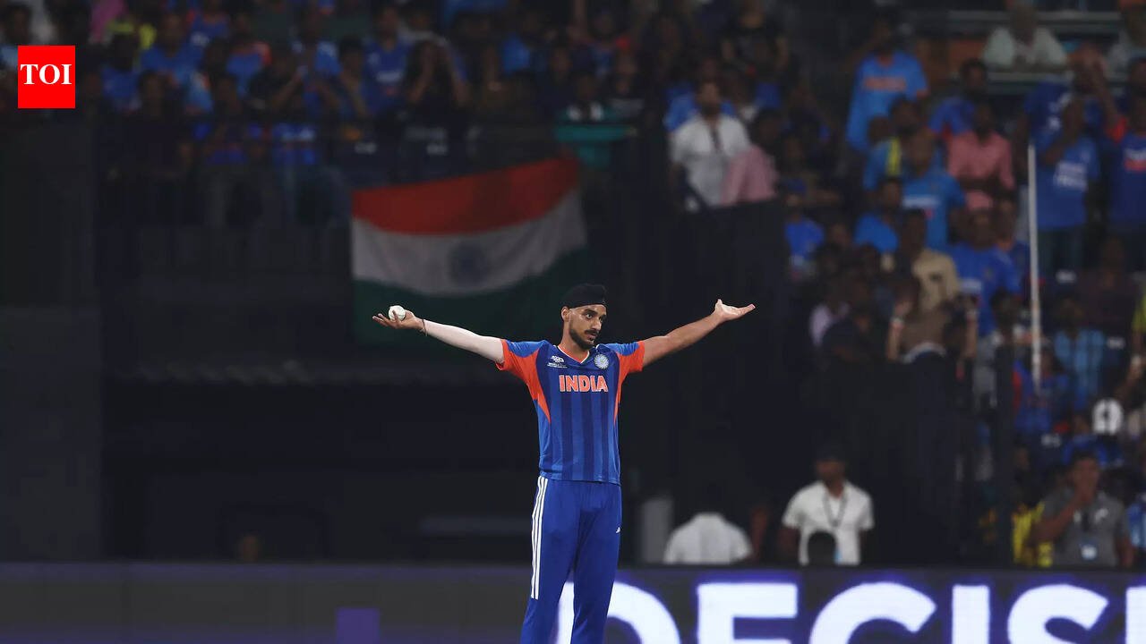 ‘बाबा गली डेट’: अर्शदीप सिंगने अहमदाबादमध्ये वेस्ट इंडिजविरुद्ध दक्षिण आफ्रिकेवर कसे लक्ष ठेवले याचा खुलासा | क्रिकेट बातम्या