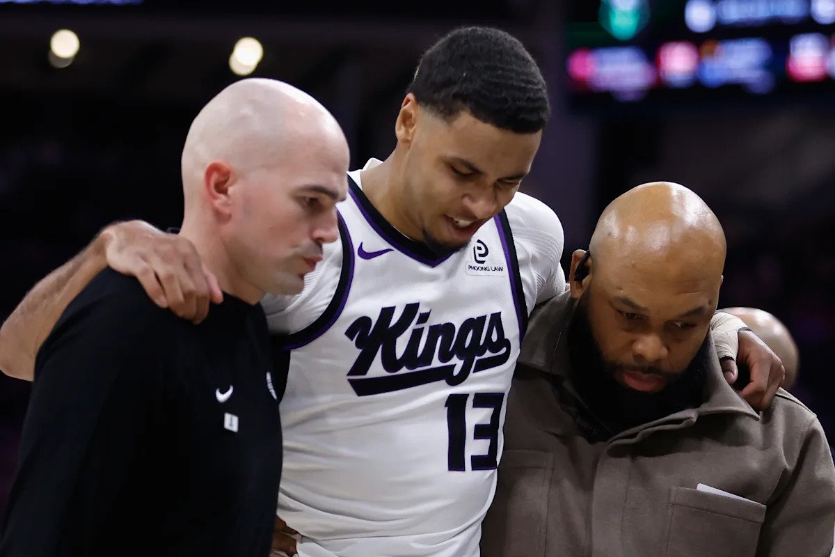 किंग्स कीगन कमीत कमी 2 आठवडे घोट्याच्या घोट्याने बाहेर पडला