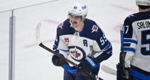 शेइफेलेचे जेट्स आठवड्यातून आठवड्यात शार्क आणि नेमेस्टनिकोव्ह विरुद्ध खेळतील अशी अपेक्षा आहे