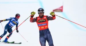 कॅनेडियन स्कीइंग स्टार राईस हॉडेनने ऑलिंपिकनंतरचा पहिला विश्वचषक जिंकला आहे