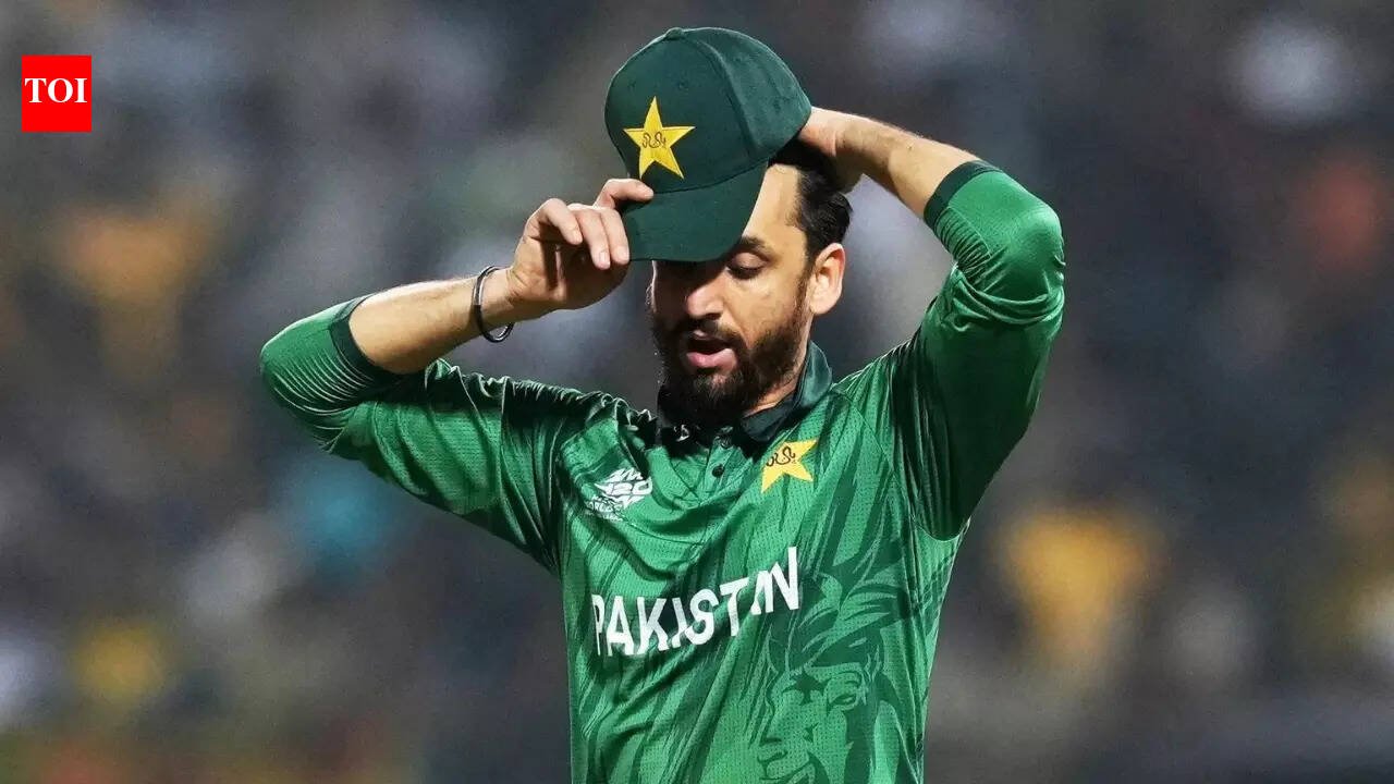 ‘पुरेसे कॉडलिंग’: T20 विश्वचषकातून बाहेर पडल्यानंतर पीसीबीने पाकिस्तानी खेळाडूंना प्रत्येकी 50,000 रुपये दंड ठोठावला? | क्रिकेट बातम्या