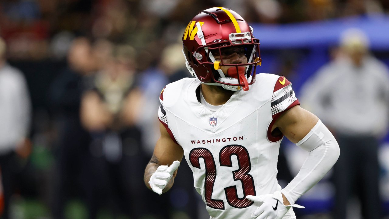 अहवाल: चीफ्सने टेलबॅक मार्शन लॅटिमोर सोडले