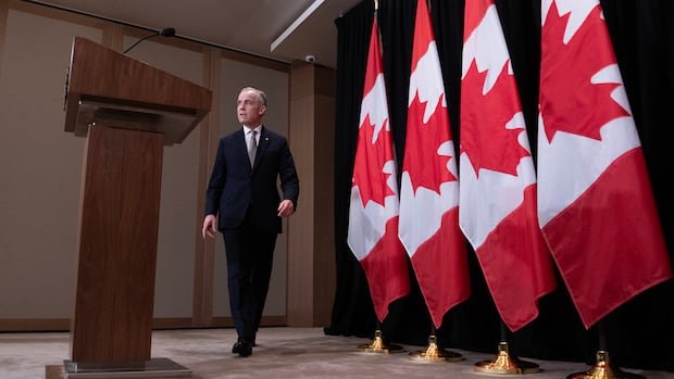 कार्नी म्हणतात की इराणवरील अमेरिका आणि इस्रायली युद्धाला त्यांचा पाठिंबा ‘कोरा चेक नाही’