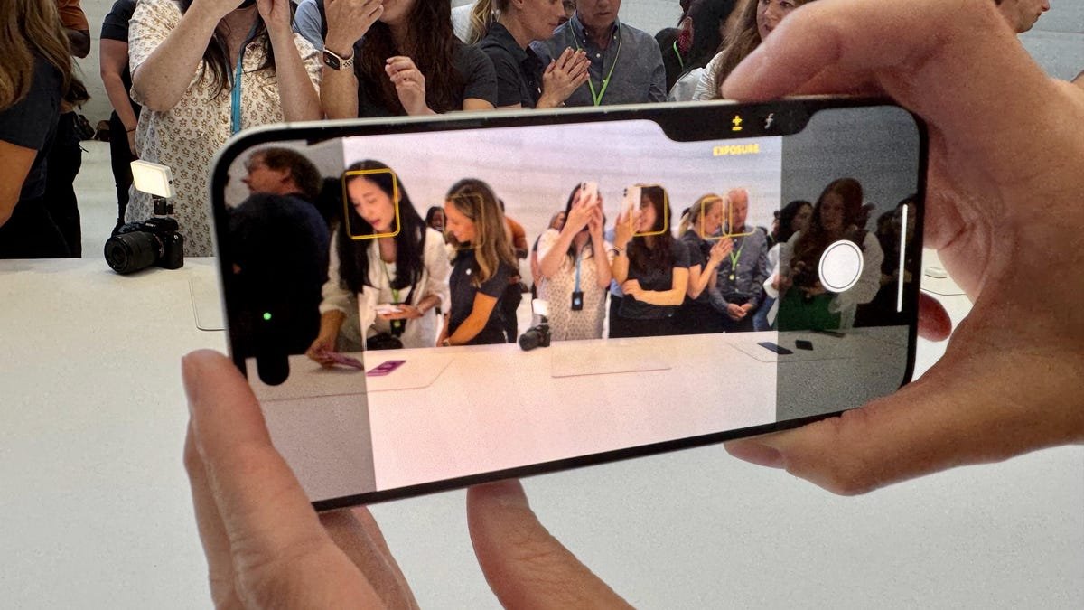 आयफोन 17E मध्ये एक प्रमुख वैशिष्ट्य गहाळ आहे, परंतु ती चांगली गोष्ट का आहे ते येथे आहे