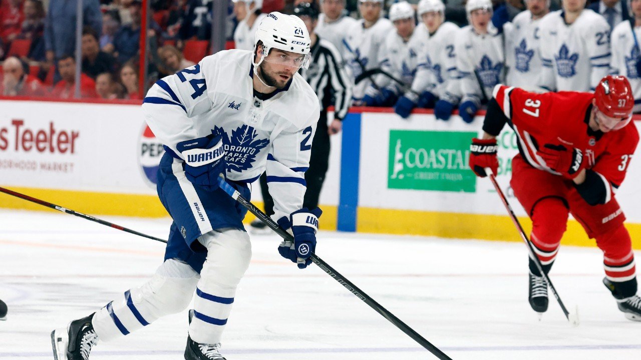 मॅपल लीफ्स स्कॉट लाफ्टनला किंग्जचा व्यापार करत आहेत