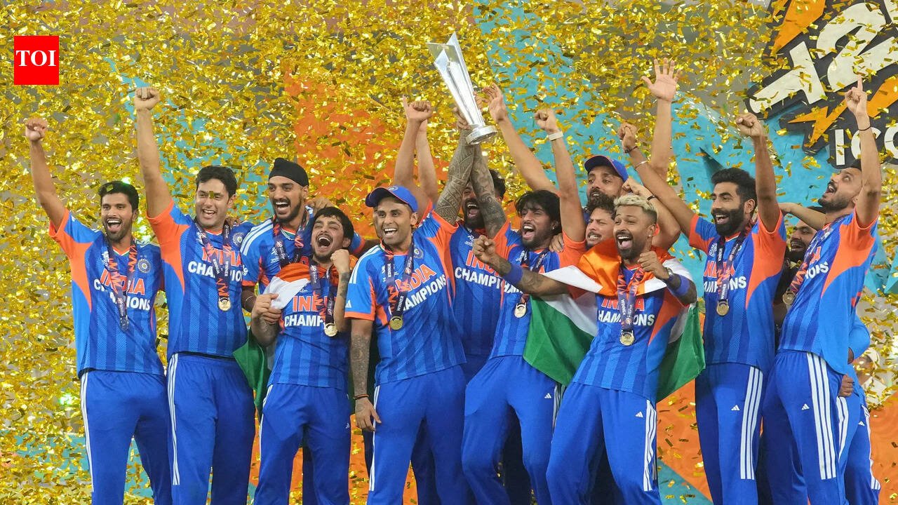 नायक सामग्री! उच्च जोखीम, उच्च बक्षीस: ‘एकूण T20’ ने भारताच्या विश्वचषकाच्या वैभवापर्यंत कशी मजल मारली | क्रिकेट बातम्या