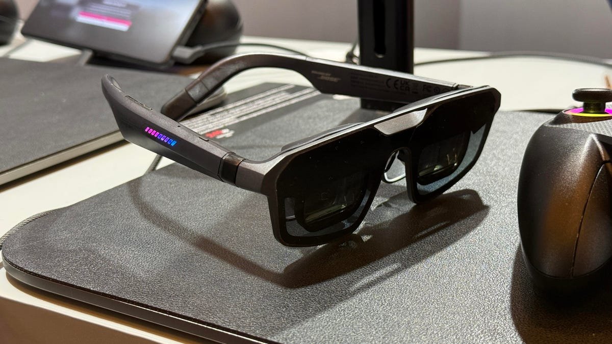$849 Asus आणि Xreal गेमिंग व्ह्यूइंग ग्लासेस प्री-ऑर्डरसाठी उपलब्ध आहेत