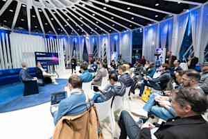 एंटरप्राइझ MCP प्रमाणन सुरक्षा नियंत्रणांच्या पलीकडे जाते