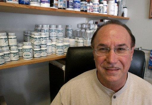 बाल्कोचे वास्तुविशारद व्हिक्टर कॉन्टे वयाच्या ७५ व्या वर्षी कर्करोगाशी लढत हरले आहेत