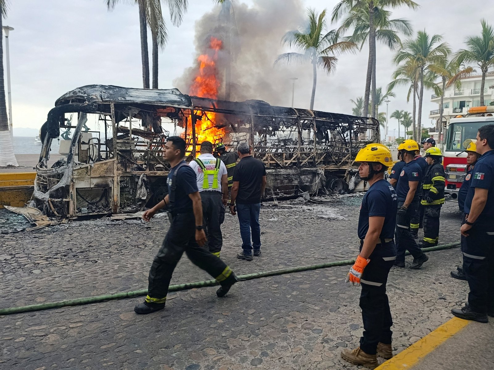 ड्रग लॉर्ड एल मेंचोच्या हत्येनंतर मेक्सिकोमध्ये हिंसाचार उसळला होता.