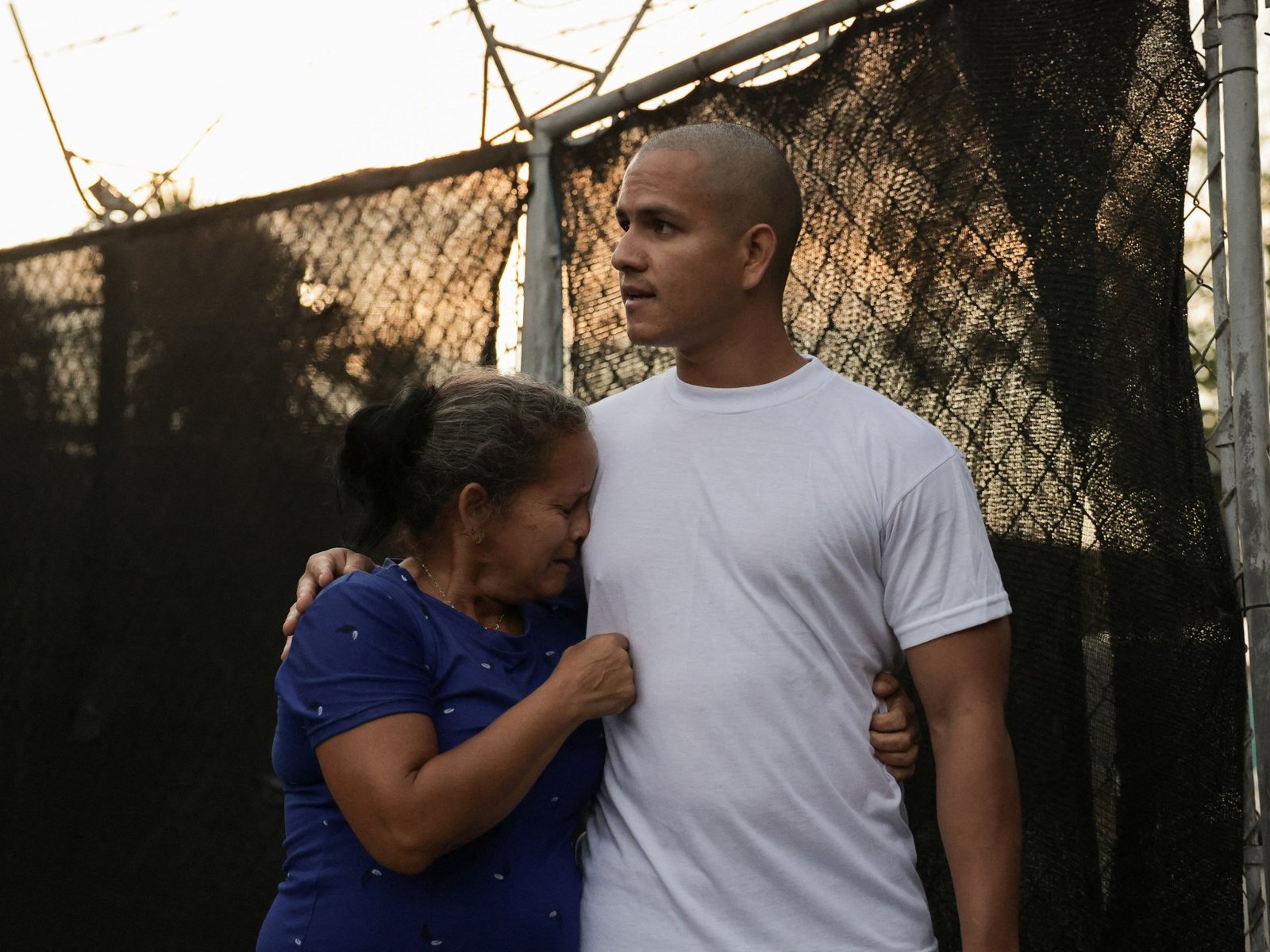 व्हेनेझुएलाने नवीन कर्जमाफी कायद्यानुसार 3,200 हून अधिक लोकांना पूर्णपणे मुक्त केल्याचा अहवाल तुरुंगातील बातम्या