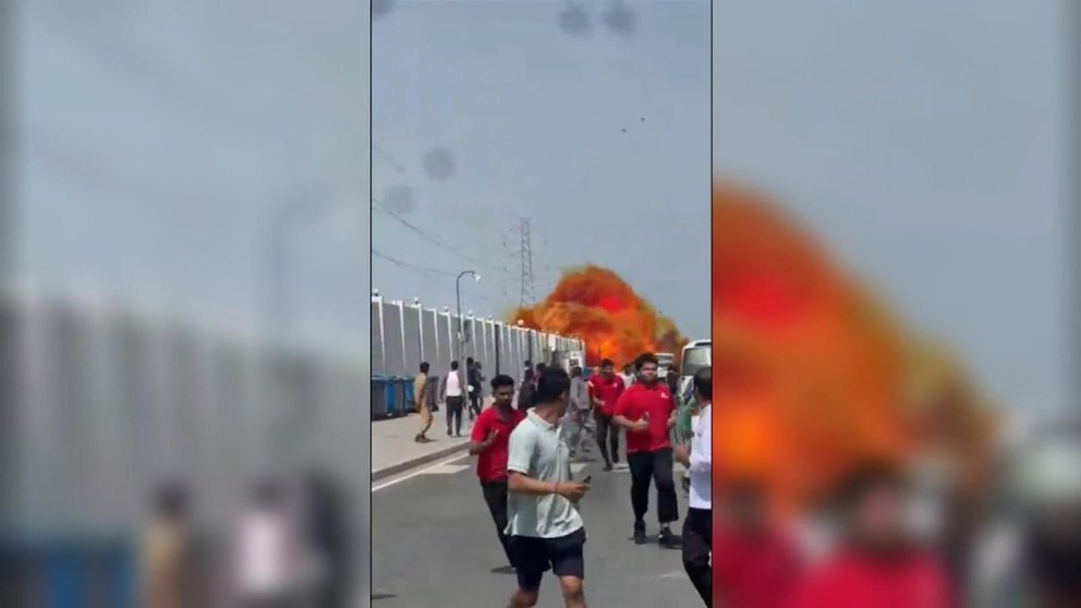 पहा: स्ट्राइक दरम्यान अमेरिकन मध्य पूर्व सोडण्यासाठी घाई करतात