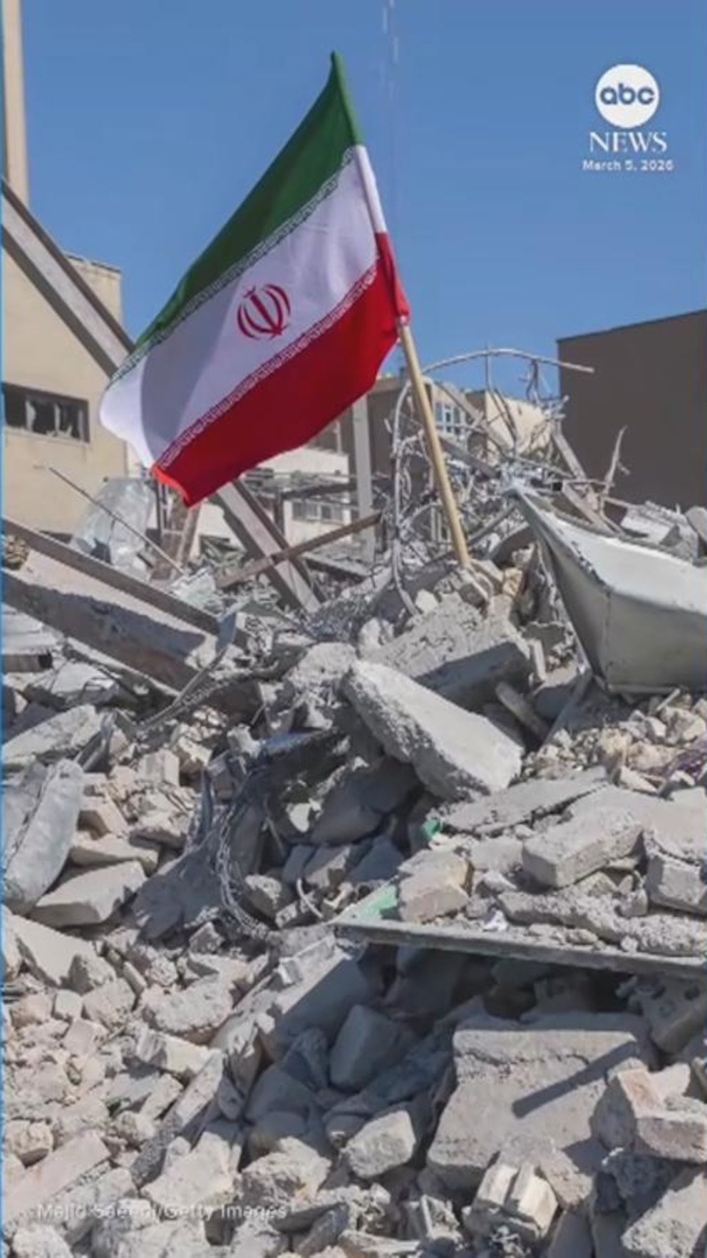 व्हिडिओ ओपनएआय सैन्याच्या तंत्रज्ञानाच्या वापराबद्दल ‘ऑपरेशनल निर्णय घेऊ शकत नाही’, सीईओ म्हणतात