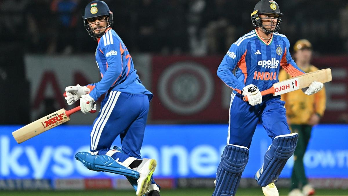 IND vs SA, 3रा T20I: अभिषेकने सूर्यकुमार आणि गिलला पुन्हा फॉर्म शोधण्यासाठी पाठिंबा दिला