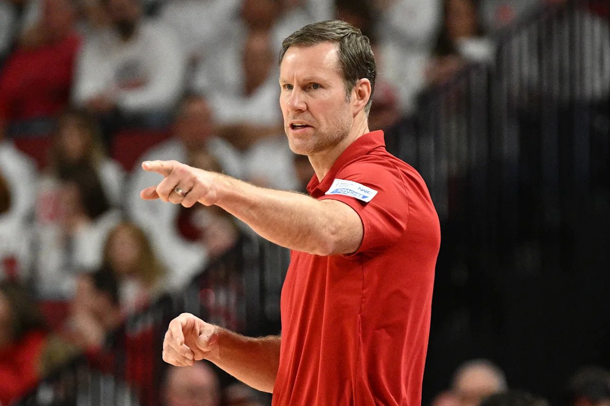 पुरुषांचे बास्केटबॉल एपी पोल: नेब्रास्कासाठी बॅक-टू-बॅक पराभवानंतर पुढे काय?