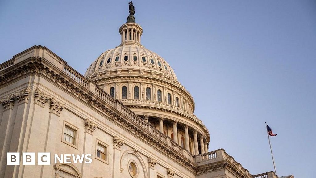 इराण संघर्ष सुरू असतानाच अमेरिकन सिनेट ट्रम्प यांच्या युद्ध शक्तीवर मतदान करेल