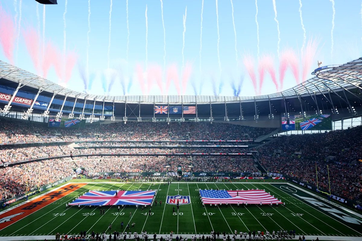 2026 NFL वेळापत्रक: पॅरिसमधील स्टीलर्स-सेंट्ससह आंतरराष्ट्रीय खेळांची मजबूत स्लेट तोडणे