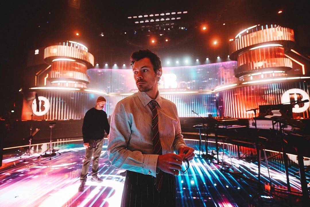 हॅरी स्टाइल्सने कबूल केले की लियाम पेनेच्या मृत्यूचा त्याच्यावर किती परिणाम झाला: “मित्र गमावणे खूप कठीण आहे”