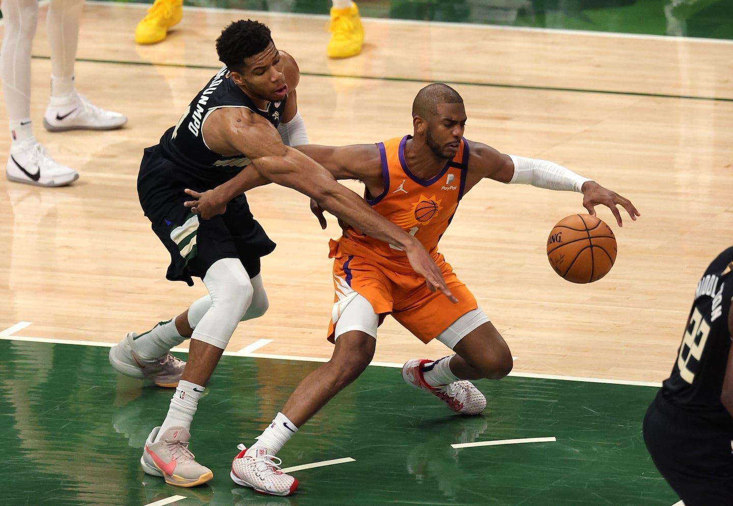 ख्रिस पॉल अलविदा म्हणतो: एनबीएच्या महान बास्केटबॉल खेळाडूंपैकी एकाने निवृत्तीची घोषणा केली आहे