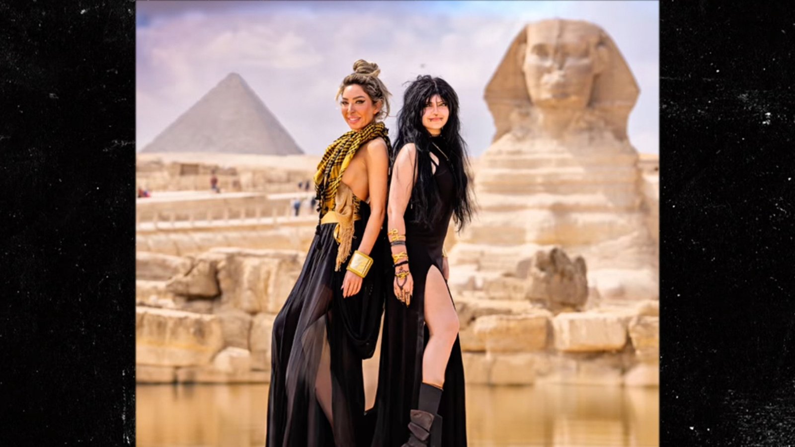 फराह अब्राहमचा इजिप्शियन हॉलिडे ड्रेस प्रतिक्रियांसाठी अनिष्ट आहे