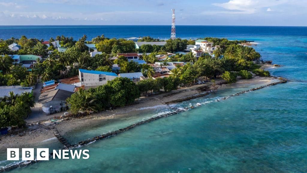 मालदीवने तरुण पिढीसाठी धूम्रपानावर बंदी घातली आहे