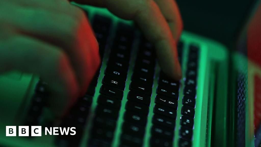 स्पेनमधील लक्झरी हॉटेल घोटाळेबाजांनी एक सेंटसाठी खोल्या बुक केल्या, असे पोलिस म्हणतात