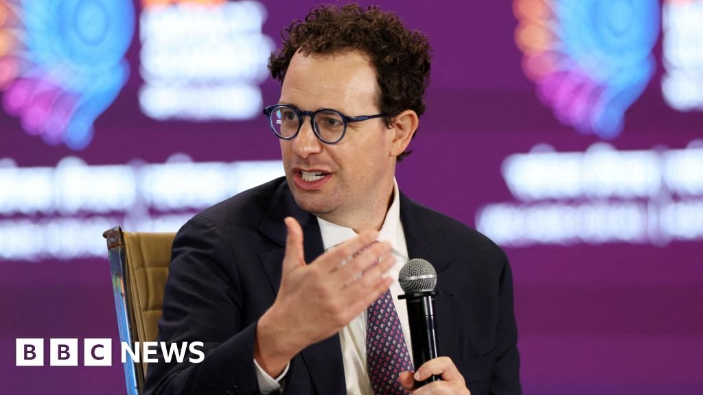 एन्थ्रोपिक यूएस सरकारवर खटला भरत आहे, त्याला धोका आहे