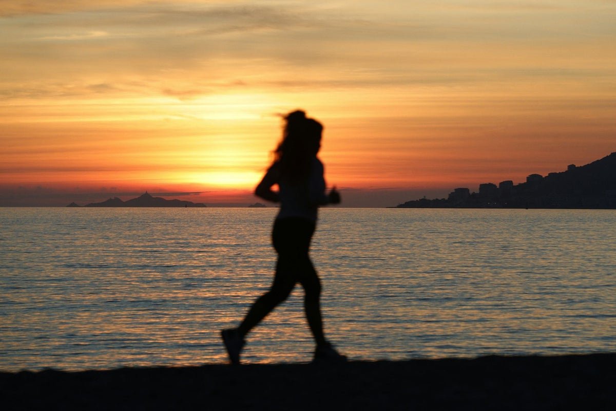 तुमच्या संध्याकाळच्या नित्यक्रमातील दोन बदलांमुळे हृदयाच्या आरोग्यावर मोजमाप परिणाम होऊ शकतो