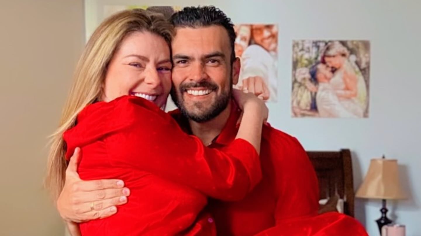 ग्लेंडा पेराझा यांनी तिच्या पतीचा 37 वा वाढदिवस एका प्रकट संदेशासह साजरा केला: “त्याने हे फूल पुन्हा फुलवले.”