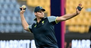 T20 विश्वचषक 2026: विसरता येण्याजोग्या मोहिमेत ऑस्ट्रेलियाने ओमानविरुद्धचा पराभव टाळण्याचा प्रयत्न केला